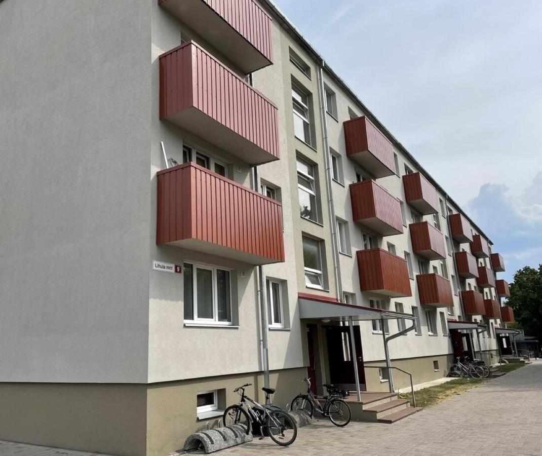 Keskuse Apartment With A Balcony Haapsalu Exterior foto